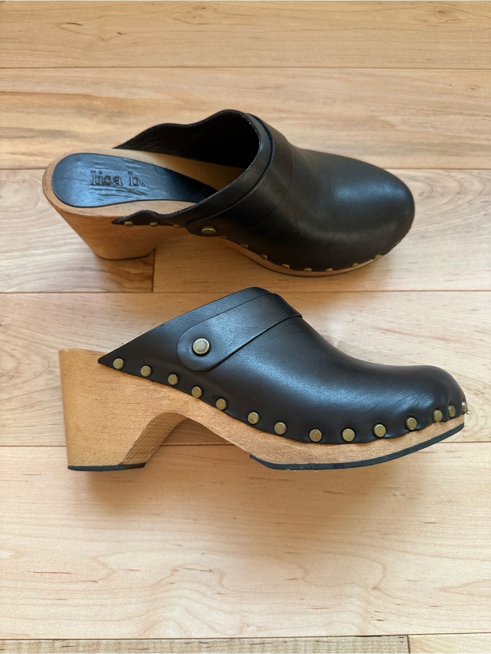 Lisa b. Black Leather Wood-Soled Clog Mules
